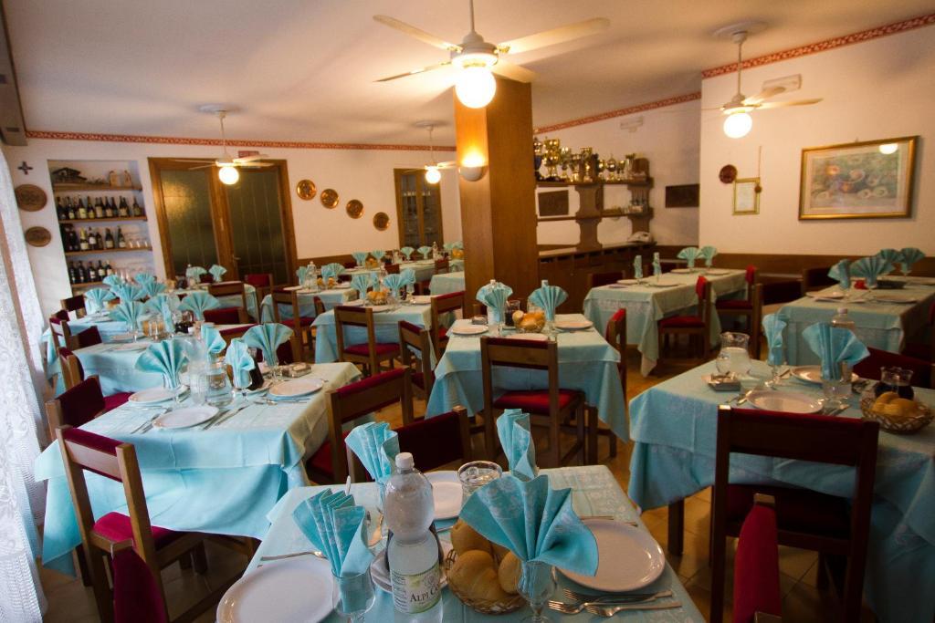 Hotel Sarre Exterior foto